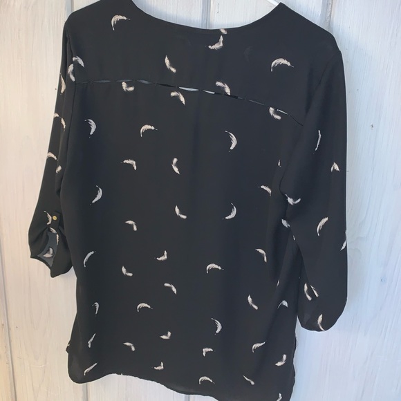 Blouse - Picture 2 of 2